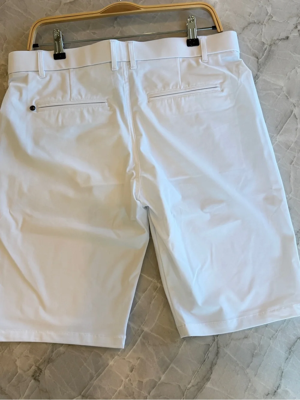Men’s Flat-Front Golf Shorts